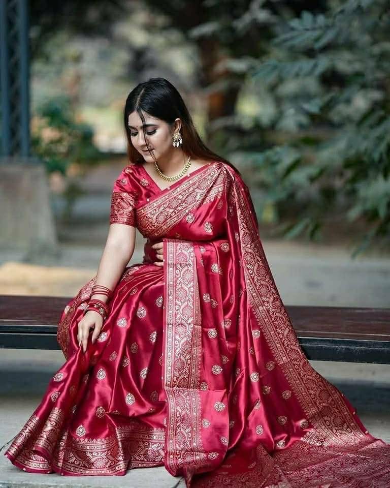 ❤️ সিল্কের শাড়ি ❤️
