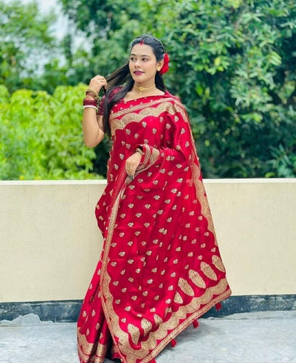 ❤️ সিল্কের শাড়ি ❤️