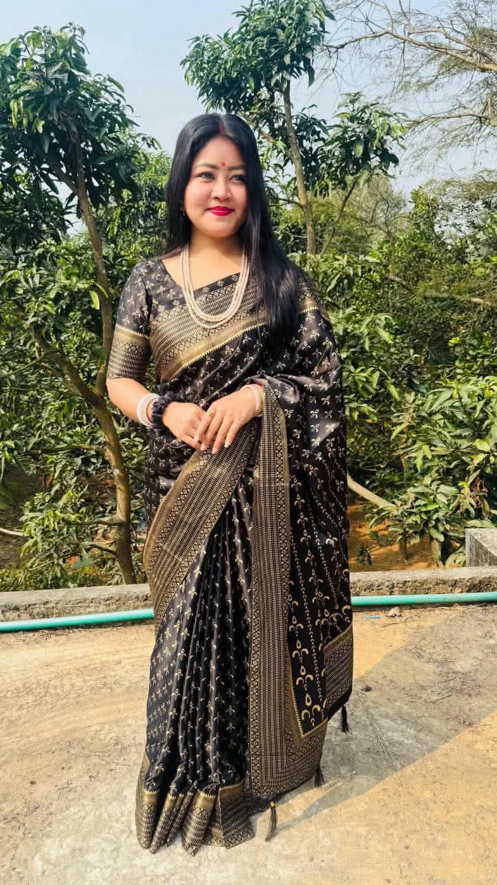 ❤️ সিল্কের শাড়ি ❤️