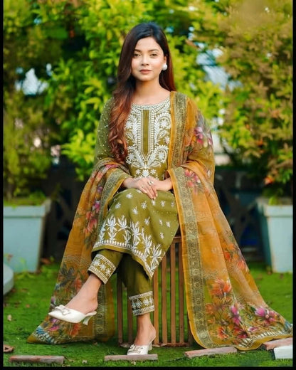 প্রিমিয়াম কটন থ্রি পিস 🌸